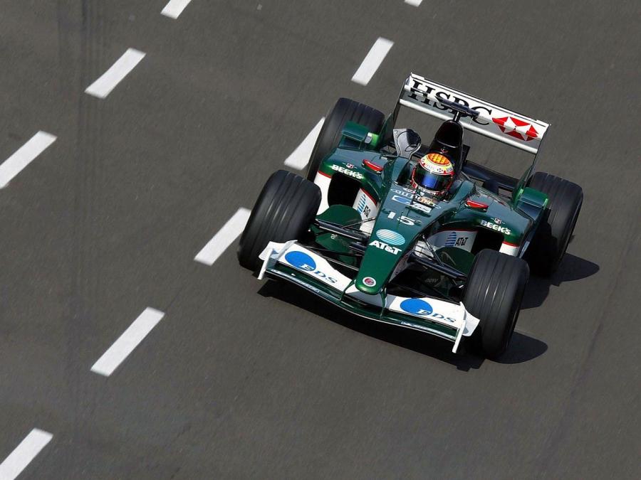  Jaguar R4 2003 года  (фото 3 из 4)